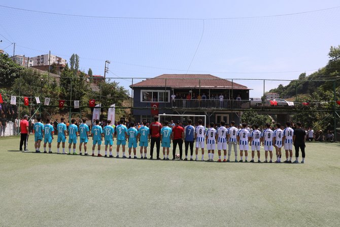 akcaabatta-liseler-arasi-futbol-turnuvasi-sona-erdi-7.jpg