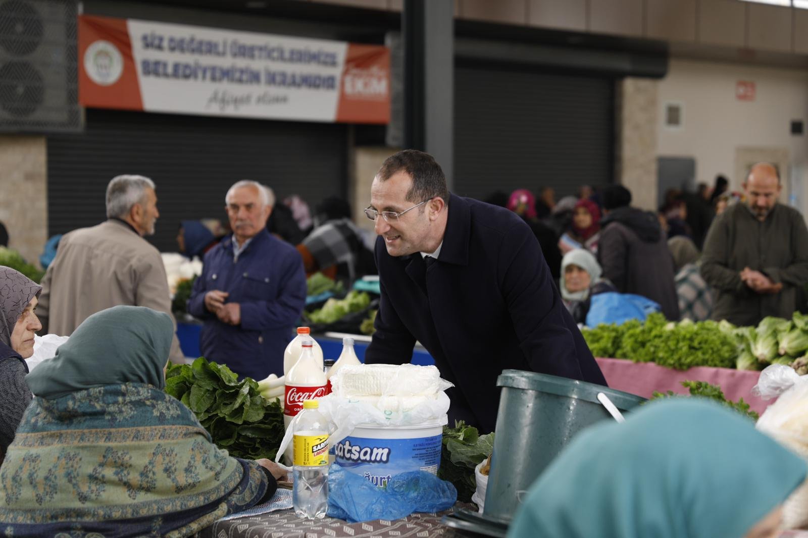 "BAŞKAN EKİM SALI KADINLAR PAZARI’NI ZİYARET ETTİ"