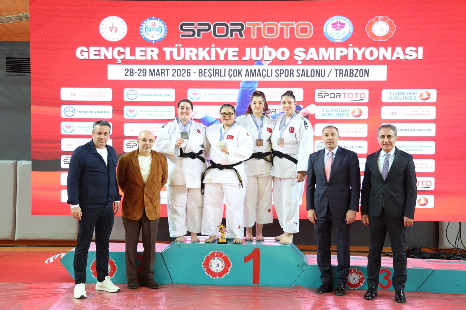 "TRABZON’DA JUDO HEYECANI ZİRVEDE"