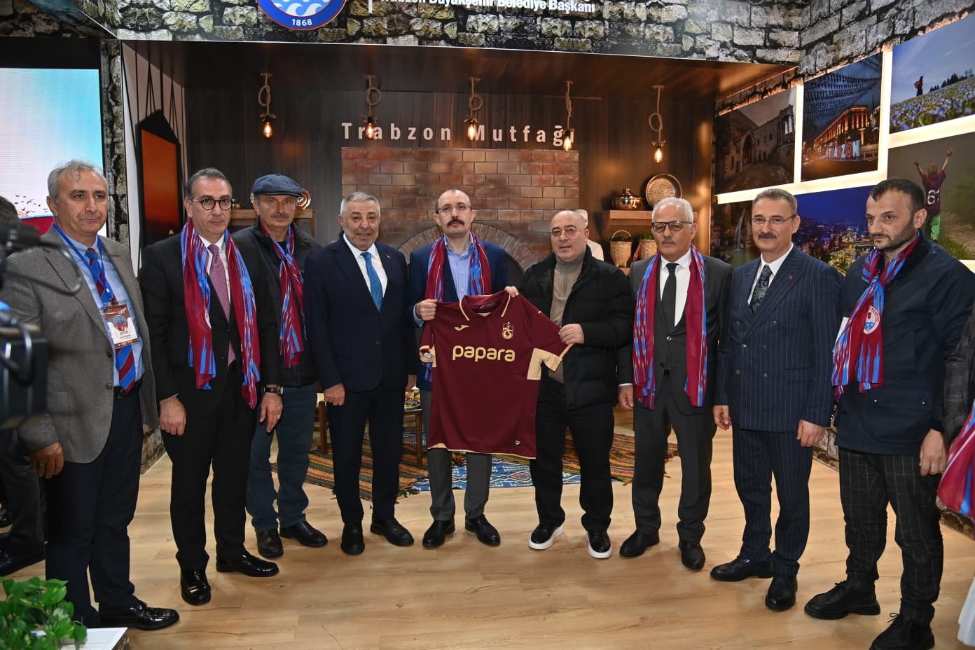 "BÜYÜKŞEHİR’İN STANDINA YOĞUN İLGİ"