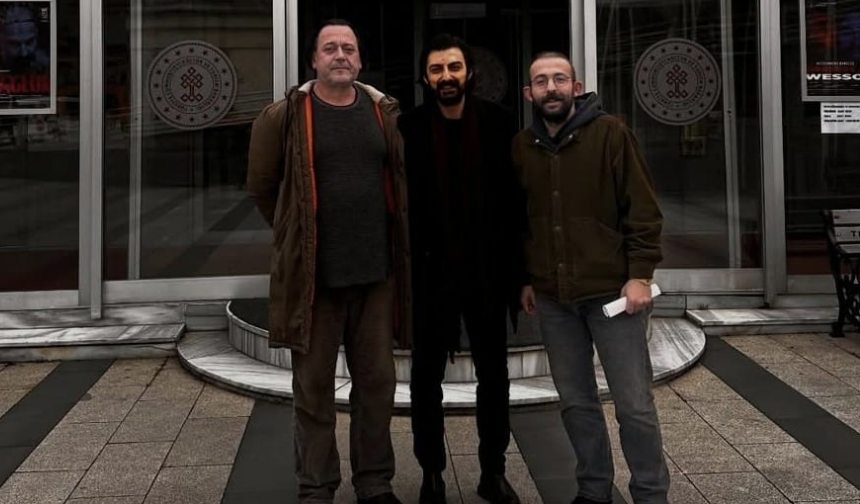 "İNSANCIKLAR OYUNUNUN PROVALARI TAM GAZ"