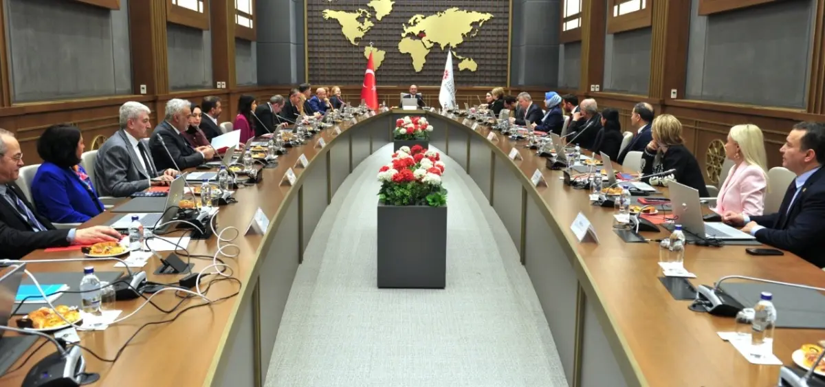 "BASIN KARTI KOMİSYONU İLK TOPLANTISINI YAPTI: 1082 BAŞVURU KARARA BAĞLANDI"