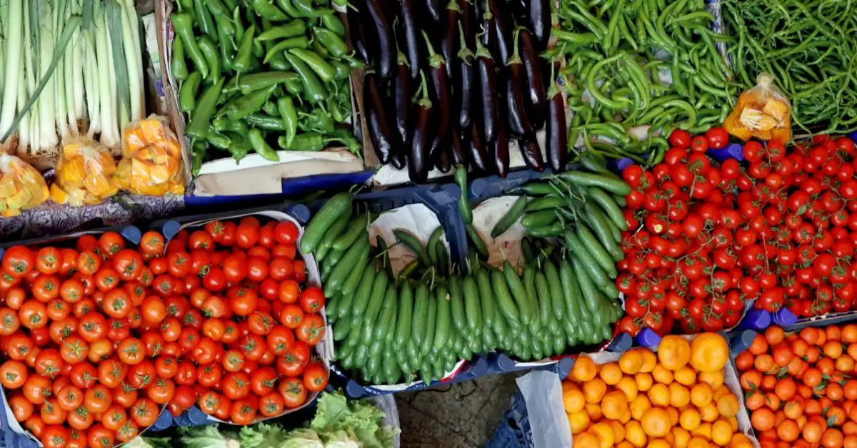 "HALLERDE FİYAT VE VERGİ USULSÜZLÜK AĞI ORTAYA ÇIKARILDI"