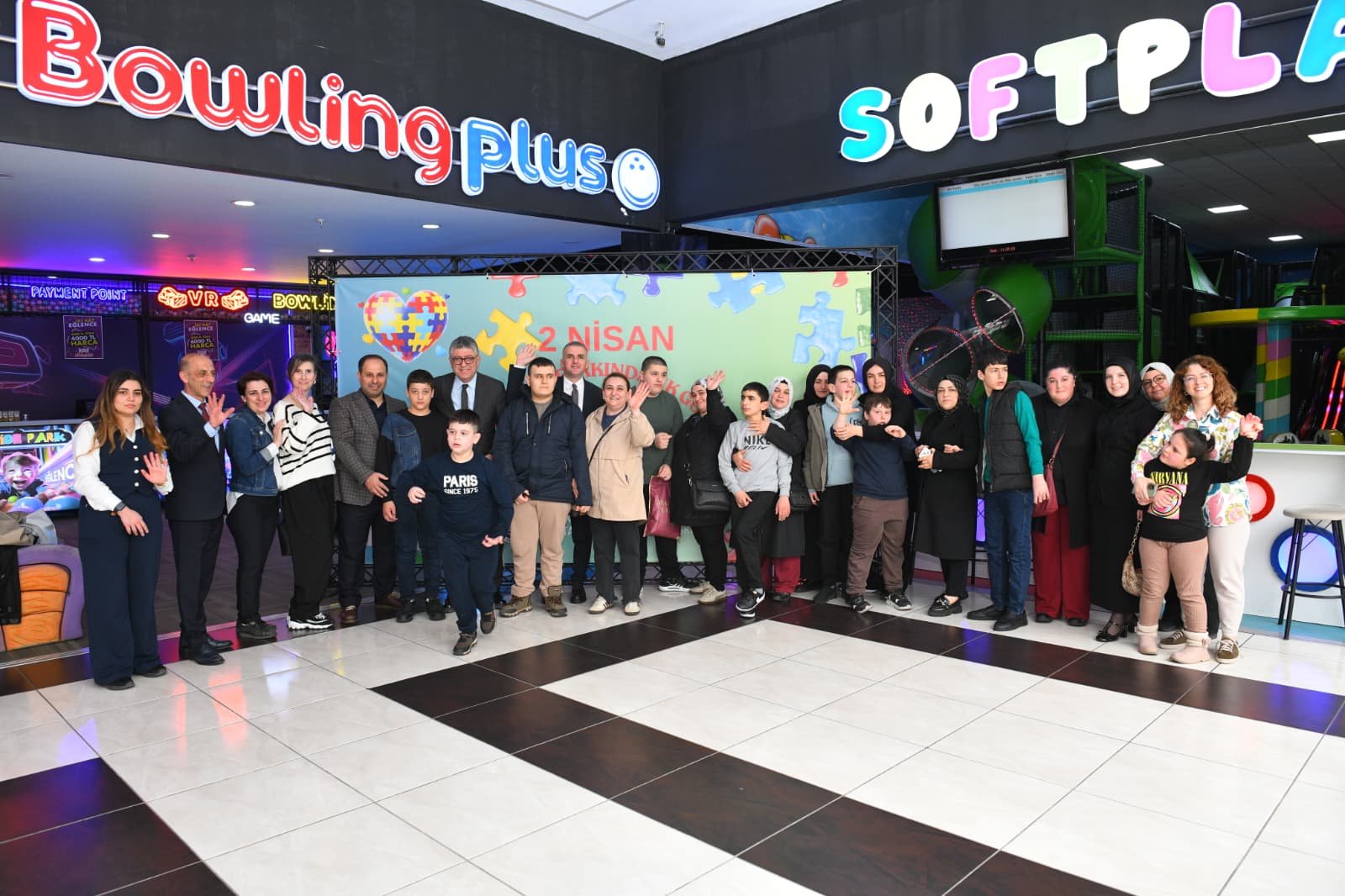 "ORTAHİSAR BELEDİYESİ’NDEN DÜNYA OTİZM FARKINDALIK GÜNÜNDE ANLAMLI ETKİNLİKLER"