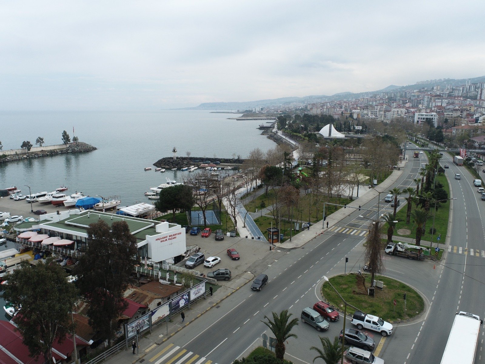 "AKÇAABAT BELEDİYESİ’NDEN BALIKHANE OTOPARK ALANI İLE İLGİLİ AÇIKLAMA"