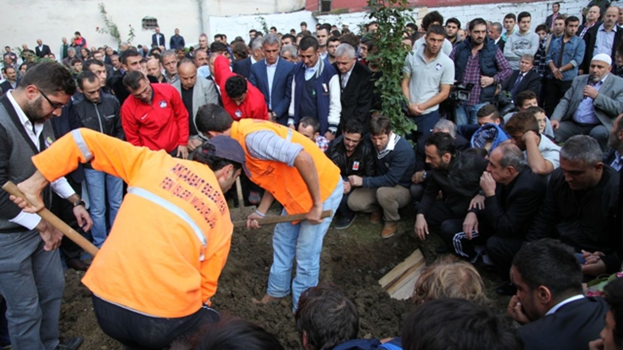 Kadir Özcan'ın Cenaze Töreninden Fotoğraflar