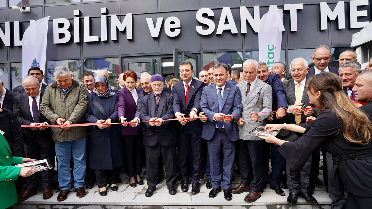 İBB’den Ahde Vefa: ‘Mustafa Canlı Bilim Ve Sanat Merkezi’ Gümüşhane’de Açıldı