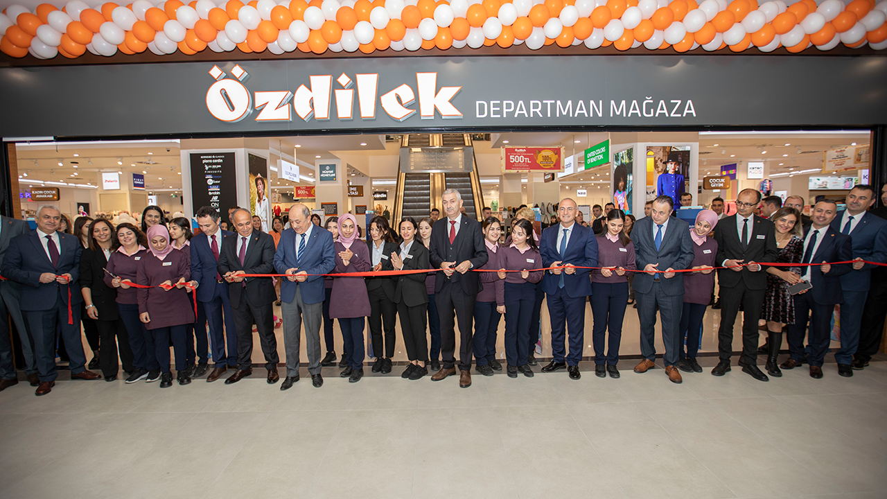 Özdilek’in 10. Departman Mağazasını Çerkezköy Center AVM’de Açtı