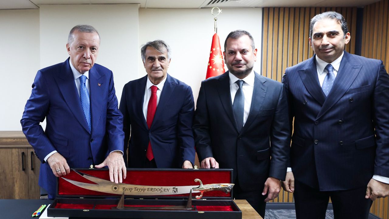 "CUMHURBAŞKANIMIZ RECEP TAYYİP ERDOĞAN İLE GÖRÜŞME GERÇEKLEŞTİRİLDİ"