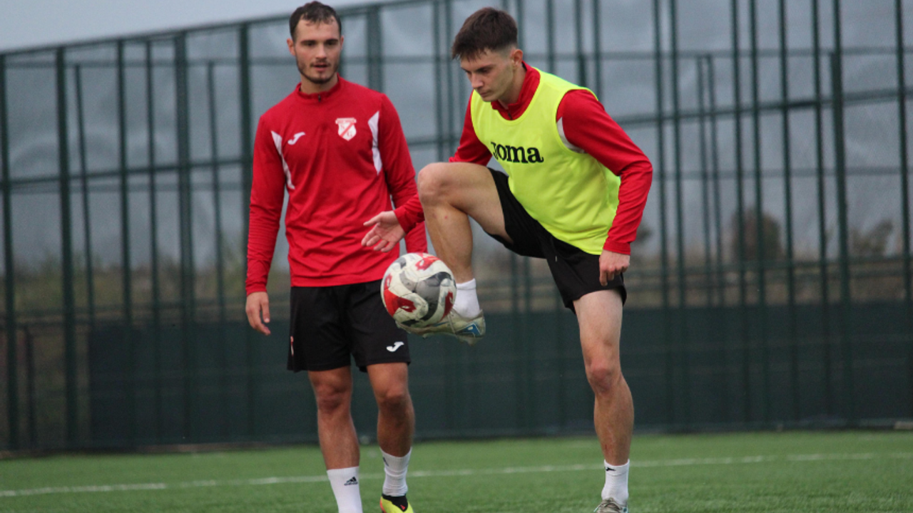 "TAKIMIMIZIN SAĞ BEK OYUNCUSU FURKAN ŞAN, MEDYA MERKEZİMİZE AÇIKLAMALARDA BULUNDU"