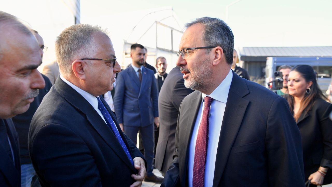 "TBMM HEYETİ, EN MUTLU KÖY’Ü ZİYARET ETTİ"