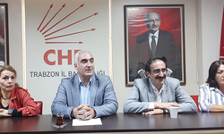 CHP Trabzon İl Başkanlığında Sansür Ve Otosansür Yasası Hakkındaki Basın Açıklaması Gerçekleştirildi