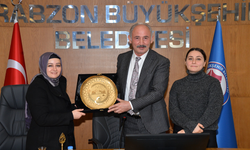 Diyarbakırlı Kadınlar Büyükşehir’i Ziyaret Etti
