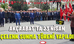 AKÇAABAT’TA 23 NİSAN ÇELENK SUNMA TÖRENİ YAPILDI