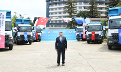 "BÜYÜKŞEHİR BELEDİYESİ 15 YENİ ARACI FİLOSUNA KATTI"
