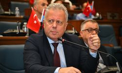 "ZORLU’NUN ‘DAVET’ ELEŞTİRİSİ"