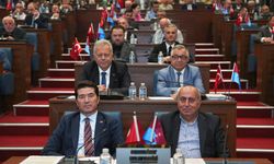 "ZORLU VE AKAÇ, BÜYÜKŞEHİR BELEDİYESİ MECLİS TOPLANTISINDA KONUŞTU"