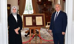 "İSTİKLAL MADALYASI VE BERATI ATATÜRK KÖŞKÜ’NDE HALKIN ZİYARETİNE AÇILDI"