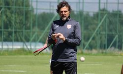 “TEKNİK DİREKTÖR TURGAY KARSLI, ERZURUM’DA AÇIKLAMALARDA BULUNDU”