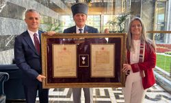 “KURTULUŞUN VE CUMHURİYET’İN MADALYALI ŞEHRİ TRABZON”