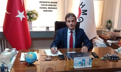 “TÜRKİYE’NİN BAŞARILI GAZETECİLERİ TRABZON’DA ÖDÜLLENDİRİLECEK”