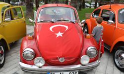 "AKÇAABAT’TA KLASİK OTOMOBİL ŞÖLENİ GERÇEKLEŞTİ"