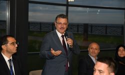 “TAM BAĞIMSIZLIK İÇİN AYAKTA DURMALIYIZ”