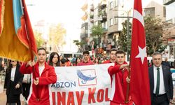 "TRABZON SINAV KOLEJİNDE CUMHURİYET BAYRAMI COŞKUSU"