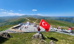 "BAŞKAN GENÇ'TEN ŞEHİTLERE VEFA"