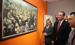 "CUMHURİYET’İN 102. YILI ONURUNA RESİM SERGİSİ AÇILDI"