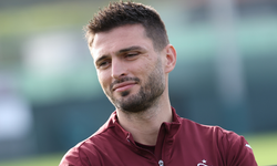 "FUTBOLCU OKAY YOKUŞLU BASIN TOPLANTISI DÜZENLEDİ"