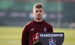 "FUTBOLCU ERNEST MUÇİ BASIN TOPLANTISI DÜZENLEDİ"