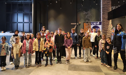 “TOPLUM DESTEKLİ POLİSLERDEN SİNEMA İLE TANIŞMAMIŞ ÇOCUKLARA ANLAMLI ETKİNLİK”