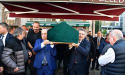 "VALİ AZİZ YILDIRIM, GAZETECİ ÖZGÜR ÖZDEMİR’İN BABASININ CENAZE NAMAZINA KATILDI"