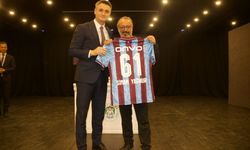 “GÖNÜL ALMAK, HATIR SAYMAK SEMİNERİ AKÇAABAT’TA ÜÇ OTURUMLA GERÇEKLEŞTİRİLDİ"