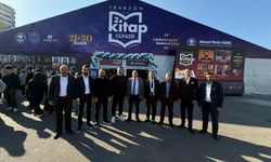 "KİTAP FUARINA ZİYARETÇİ AKINI"