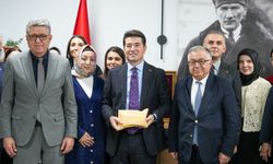 "BELEDİYE ÇALIŞANLARINDAN BURS KAMPANYASINA 61 BİN LİRA DESTEK"