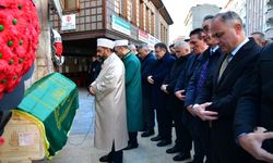 "VALİ YILDIRIM, AHMET YAVUZ’UN ANNESİNİN CENAZE NAMAZINA KATILDI"