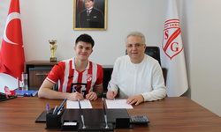 "SEBAT GENÇLİK SPOR, MUHAMMET DOĞUKAN DEMİR’İ KADROSUNA KATTI"