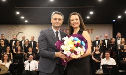 "AKÇAABAT BELEDİYESİ KÜLTÜR VE SANATI İLÇEDE DOLU DOLU YAŞATIYOR"