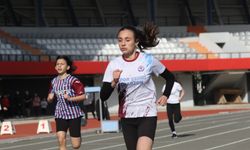 "U16 SALON TÜRKİYE ŞAMPİYONASI İL SEÇMELERİ VE İL DENEME YARIŞMALARI, SÖĞÜTLÜ ATLETİZM STADI’NDA BAŞLADI"