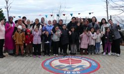 "ÇOCUKLAR ARA TATİLDE ÇİLEKLİ DÜŞLER'E AKIN ETTİ"