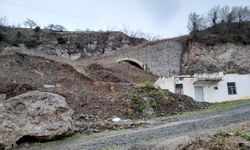 “GÖLÇAYIR TÜNELLERİ 6 YILDIR KAPALI VATANDAŞLAR YETKİLİLERE SESLENİYOR”