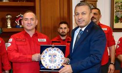 "AKUT TRABZON EKİBİNDEN VALİ ŞAHİN'E ZİYARET"