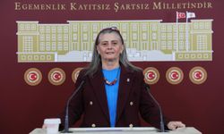 "CHP TRABZON MİLLETVEKİLİ SİBEL SUİÇMEZ’DEN 24 ŞUBAT TRABZON’UN KURTULUŞU NEDENİYLE BASIN AÇIKLAMASI"