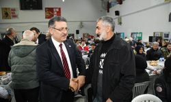 "BAŞKAN GENÇ’TEN ÇARŞIBAŞI’NDA GÖNÜLLERE DOKUNAN BULUŞMA"