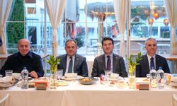 "BAŞKAN KAYA, CHP TRABZON ÖRGÜTÜNÜ İFTARDA AĞIRLADI"