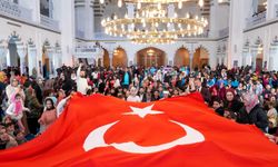 "HANİFE HATUN CAMİİ ÇOCUKLARLA ŞENLENDİ"