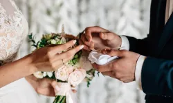 "AİLE VE GENÇLİK FONU’NDAN GENÇ ÇİFTLERE 10 MİLYAR LİRALIK DESTEK"