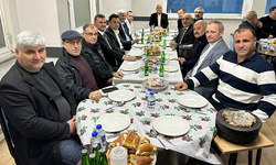 "AKÇAABAT SEBAT VETERANLAR SPOR KULÜBÜ GELENEKSEL İFTARDA BULUŞTU"